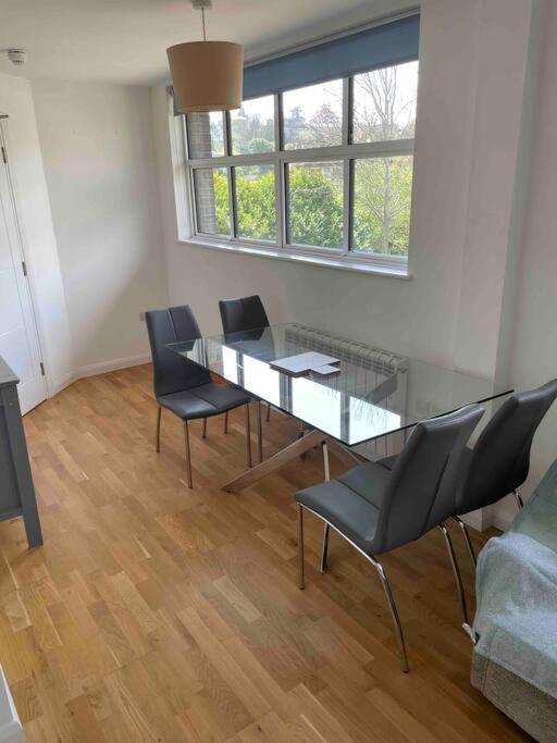 2 Bed City Centre Flat Бат Екстериор снимка