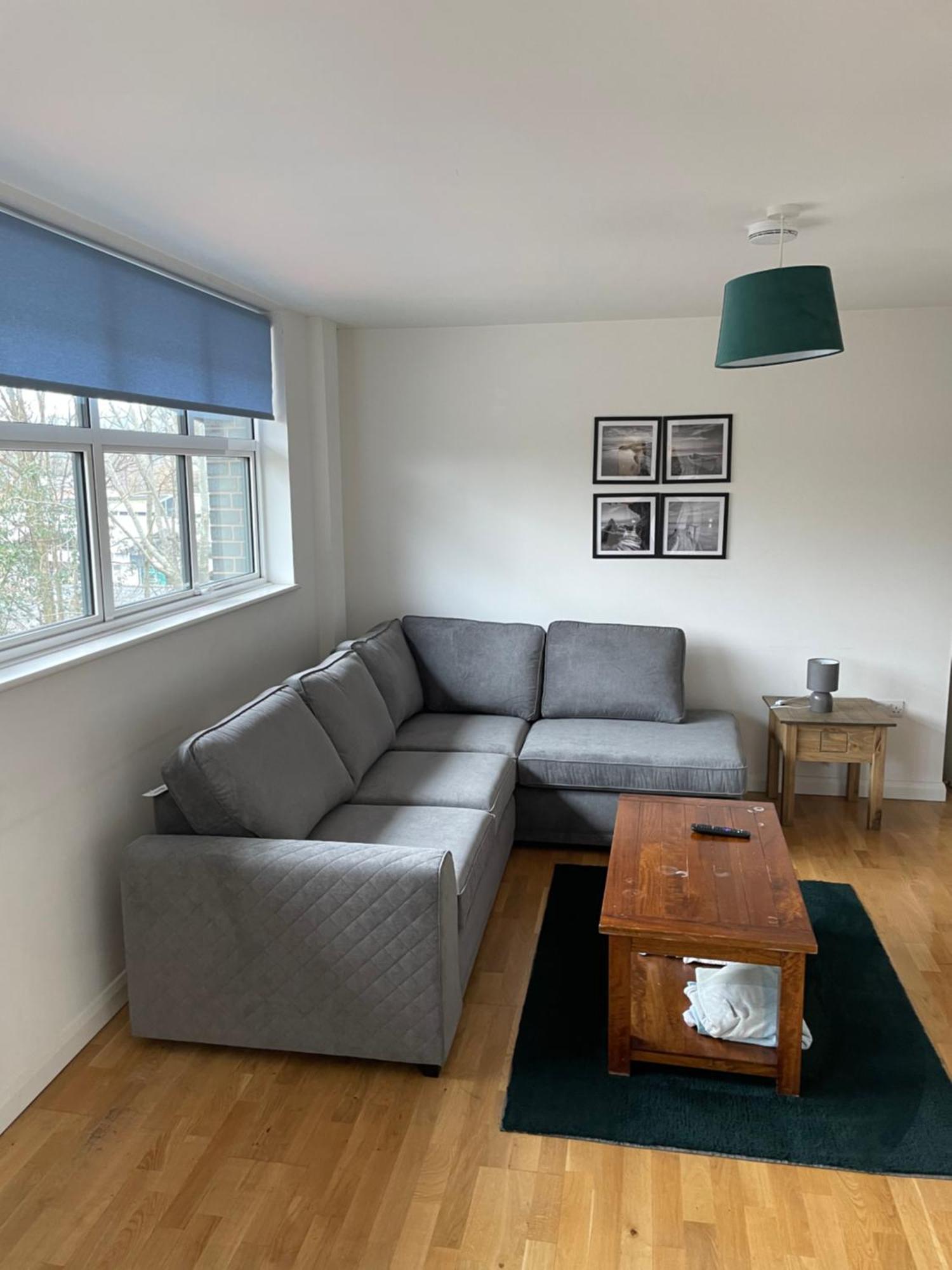 2 Bed City Centre Flat Бат Екстериор снимка